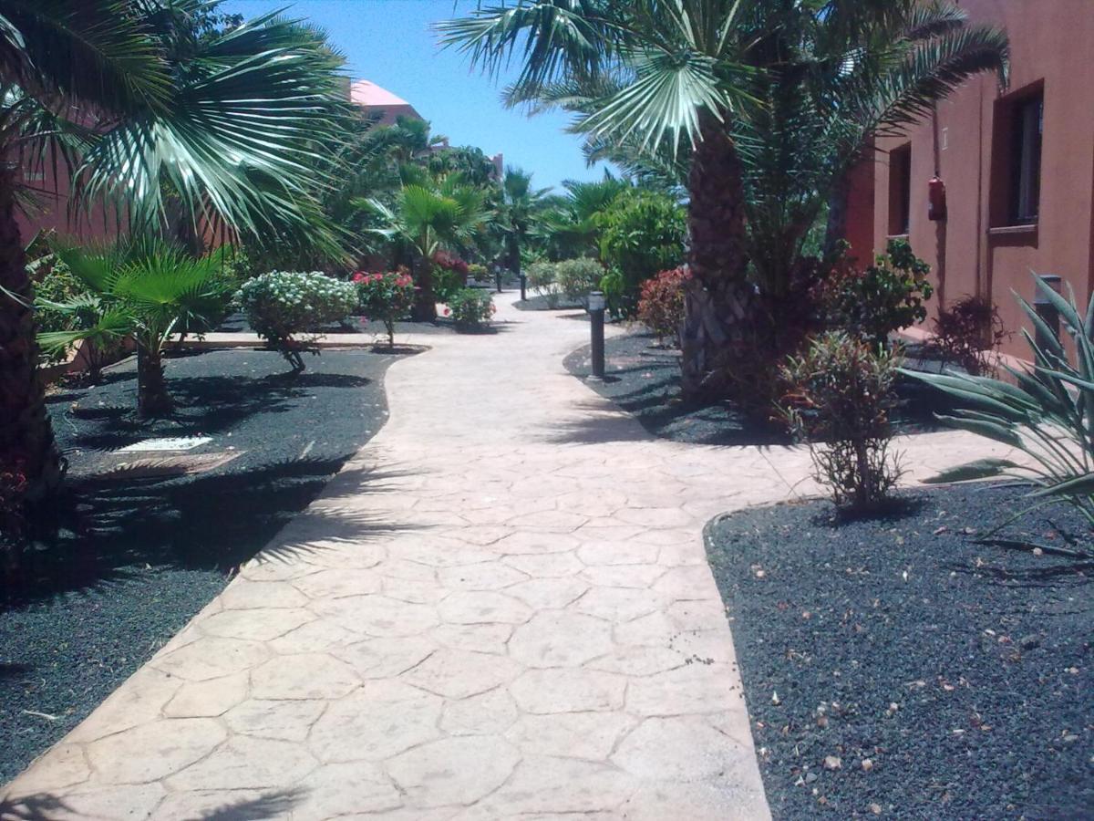 Tamarindo I Piscinas De Agua Salada Apartman Corralejo Kültér fotó