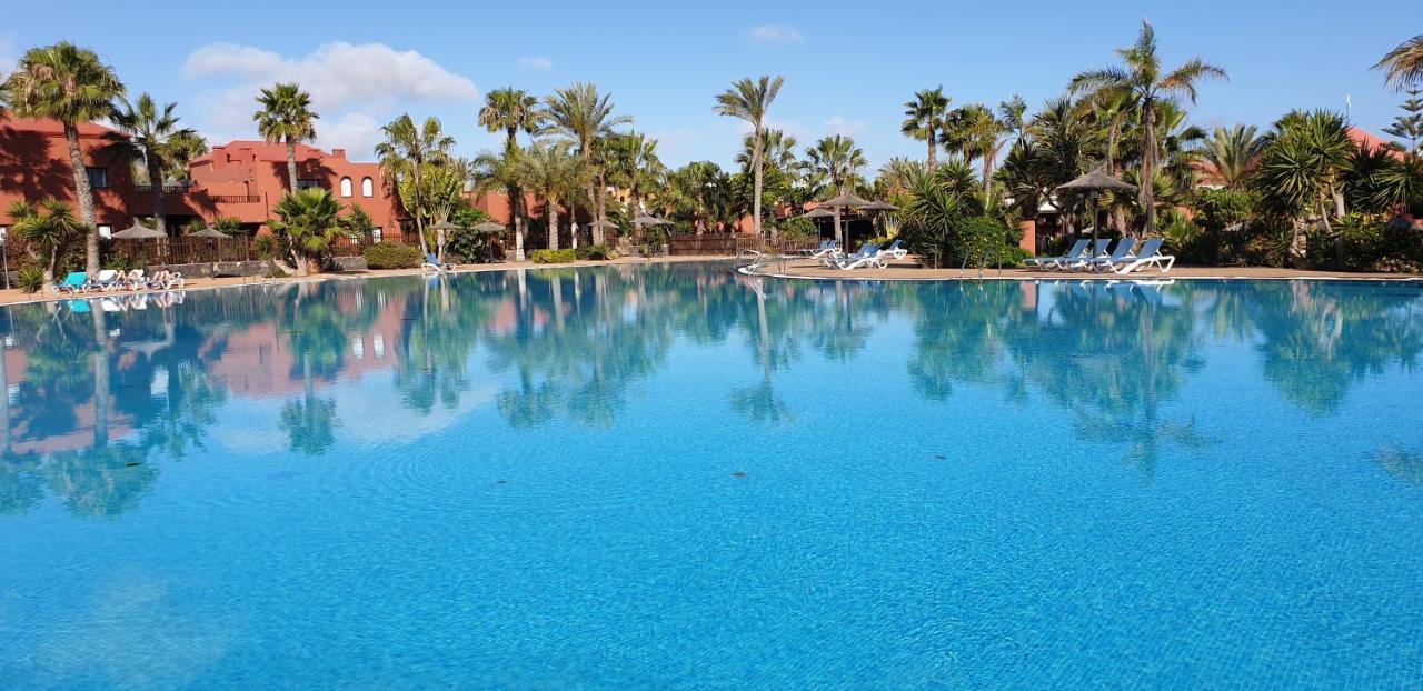 Tamarindo I Piscinas De Agua Salada Apartman Corralejo Kültér fotó