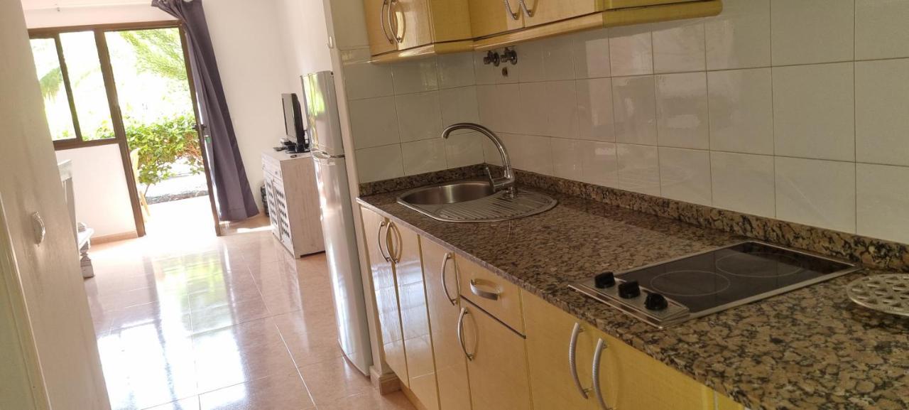 Tamarindo I Piscinas De Agua Salada Apartman Corralejo Kültér fotó